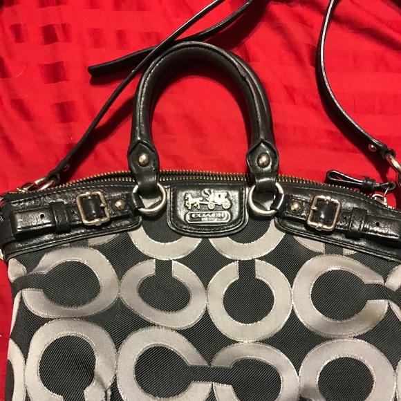 Coach ‘Mini’ Handbag, Black & Silver Crossbody 💕 - Picture 2 of 6